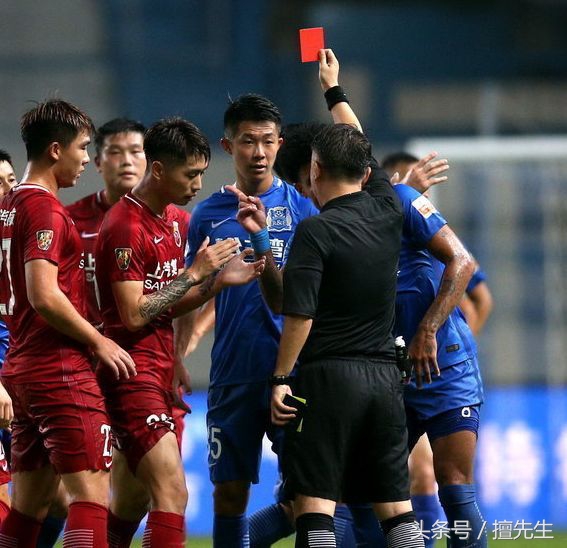 奥斯卡引发舌战！沪媒称巴西人动作不违规粤媒讽规则内耍流氓最无耻