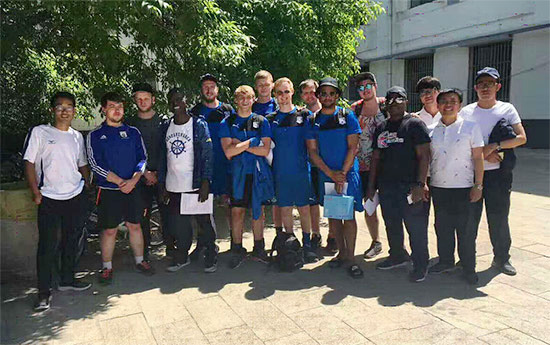 2017年全区体育、英语、学前教育专业在校大学生足球专业培训火热进行中