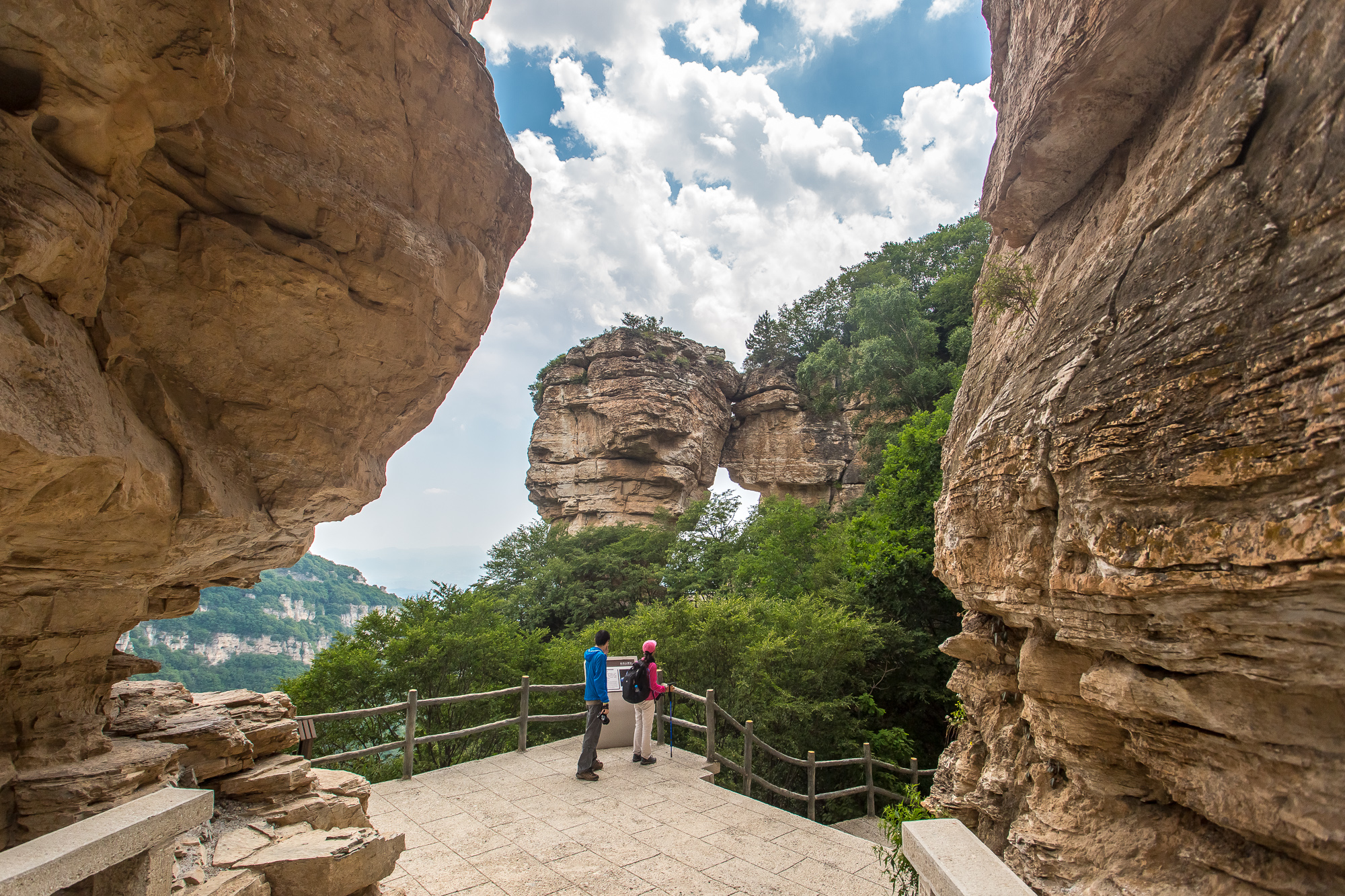 北京白石山一日游,白石山到北京路过好玩的地方