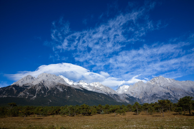去云南旅游买玉手镯靠谱吗,去云南买玉手镯是真的吗