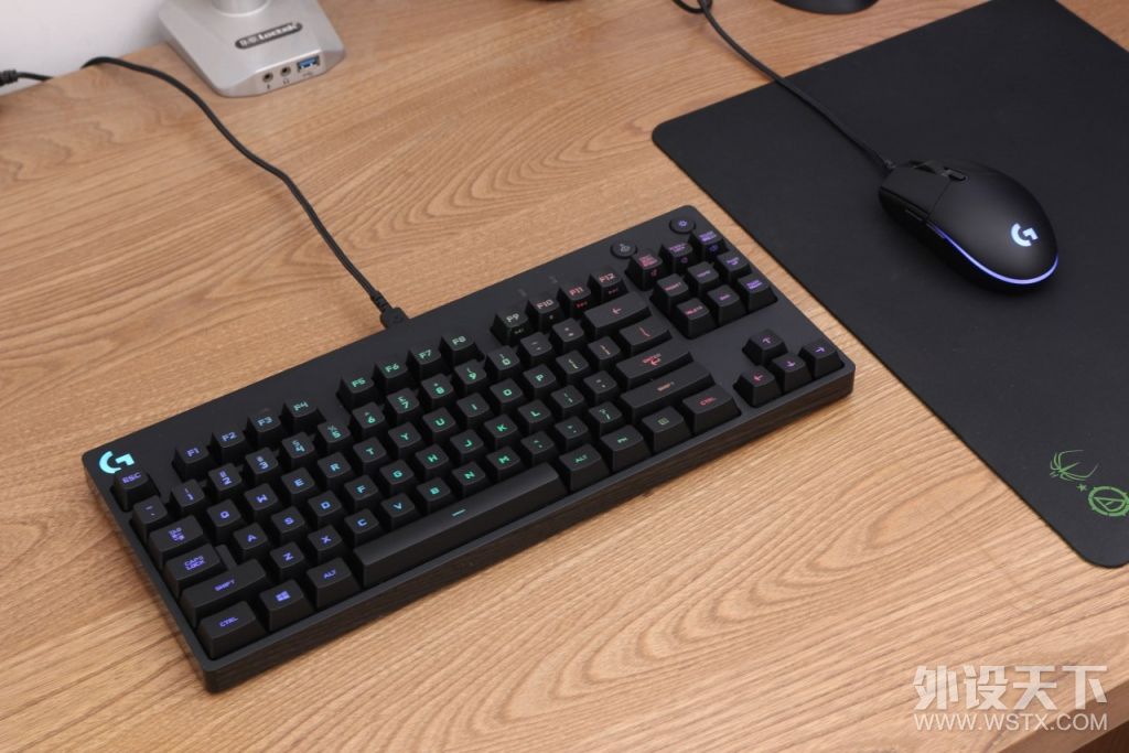 罗技键盘gpro尊贵蓝和海克斯版,罗技gpro键盘优缺点