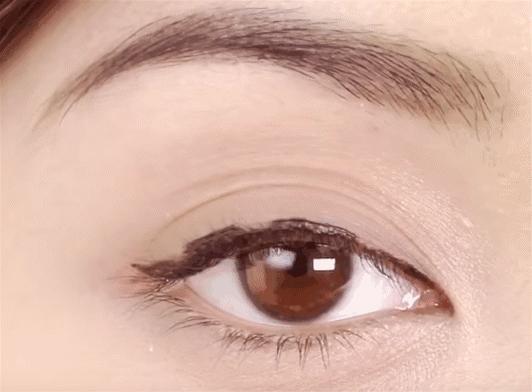 手残星人的自我救赎，从此眼线不求人