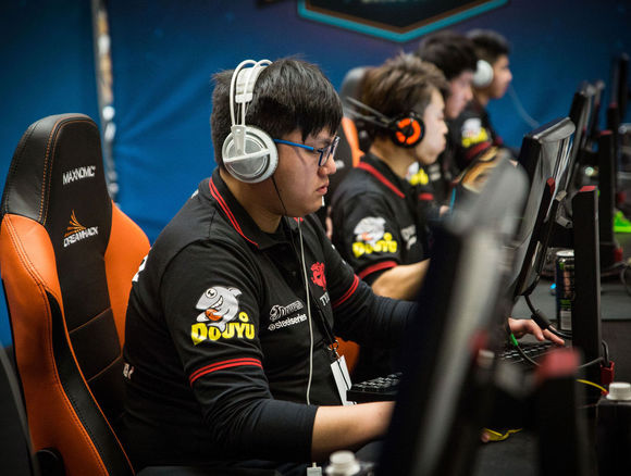 中国cs发展历史,cs为啥衰落了