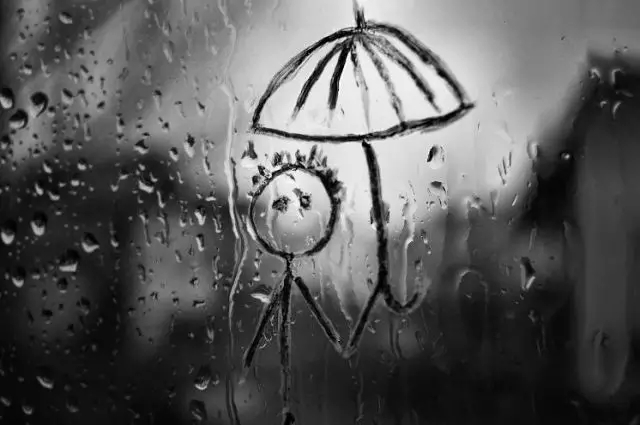 一到下雨天手机就充不上电,一到下雨就难受怎么回事