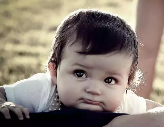 母乳不足还要坚持母乳喂养吗,有必要一定坚持母乳喂养吗