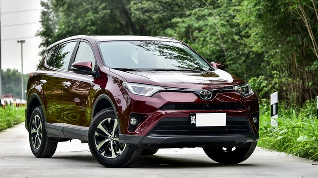 丰田RAV4荣放16款2.0LCVT舒适版，个性足实用性强！