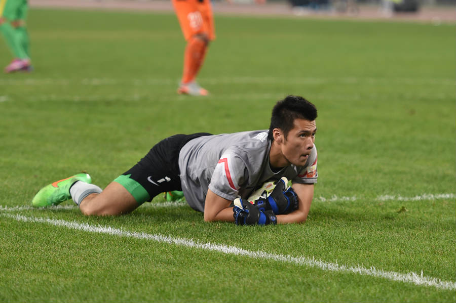 曾诚中超门将,曾诚王大雷颜骏凌三大门神视频