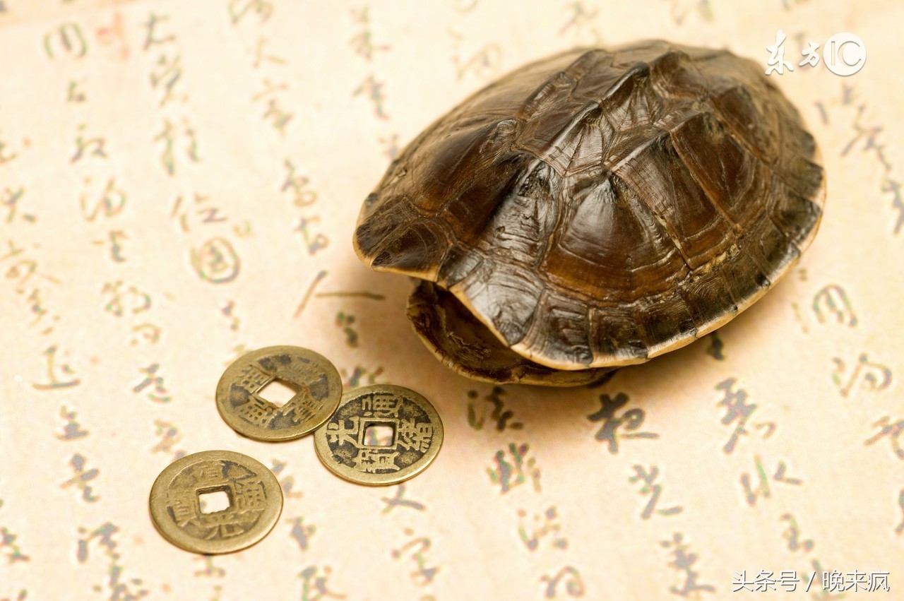 民间故事：生了孩子总是保不住夭折，碰巧朋友请了个高人算命，才明白原因！车冲压祖了！