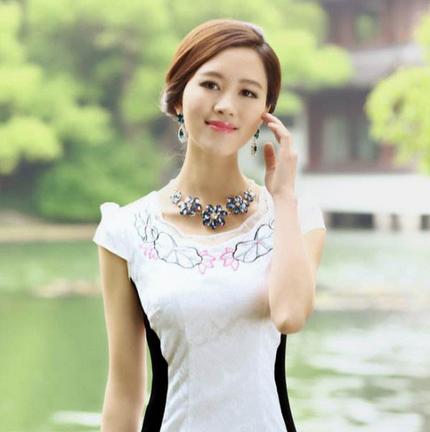 天生聚财的三大生肖女,这些生肖女步入中年又美又有钱