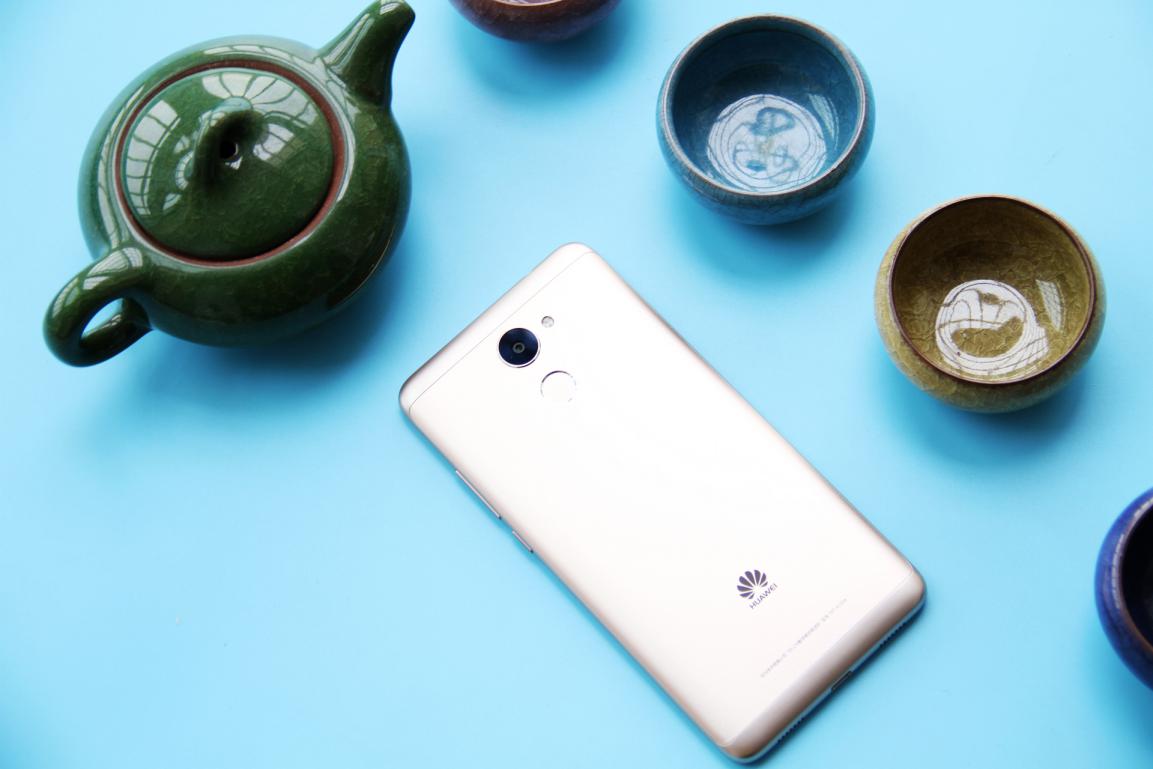 华为畅享7拍照像素,华为畅享7plus专业拍照