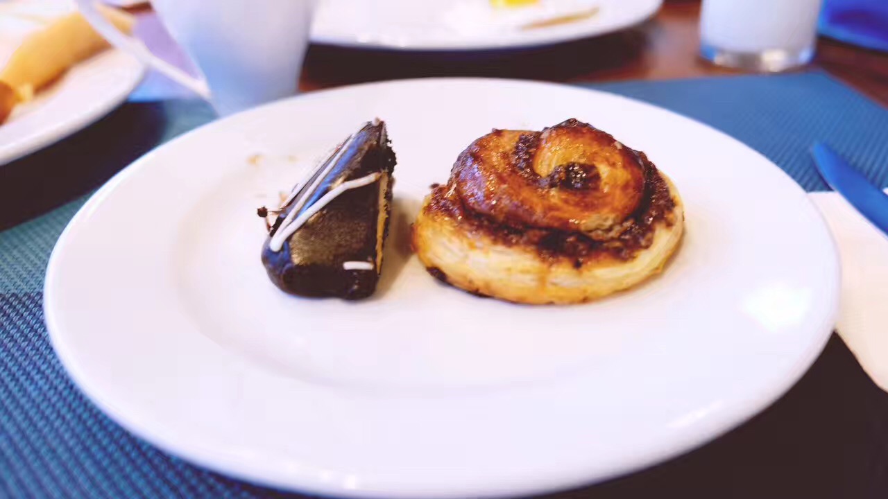 如何花5000元在普吉岛像王思聪一样的装X？