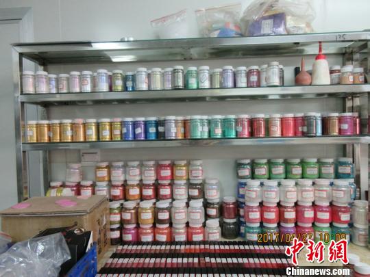 浙江捣毁假冒伪劣化妆品,浙江警方破获假冒化妆品案