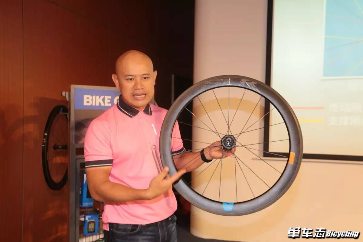 2017Giant新品发布，有你期待的小老婆吗？