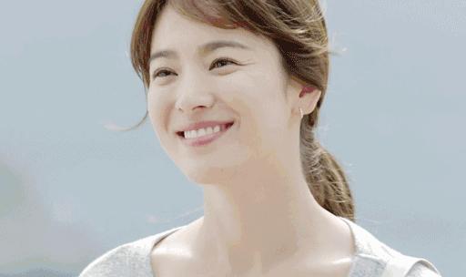 从护肤到化妆,淡斑紧致打造小v脸