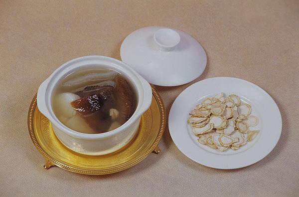 高血压可以吃鹿茸人参吗,高血压高能喝人参鹿茸药酒吗