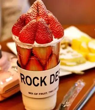 满满果肉的果汁饮料,满满果肉果汁