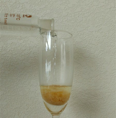 超市真假红糖怎么分辨 (怎么辨别超市真假红糖)