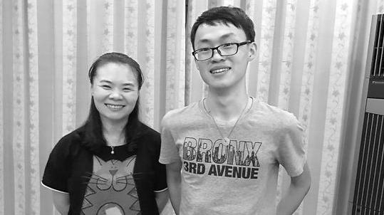 高颜值高考状元震撼视频,高考历史上裸分最高的十位状元