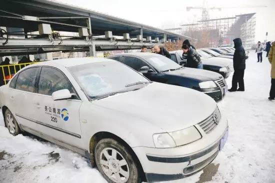 公车拍卖的车能买吗,公车拍卖划算吗