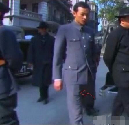 哪个影视剧中的穿帮镜头最离谱,影视中的穿帮镜头却成了经典场面