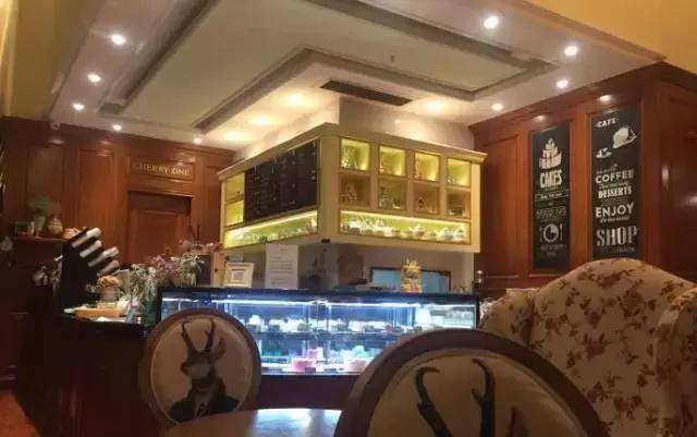 我坚持了三小时的减肥计划，“栽”在了昆山的新江南生活荟里……