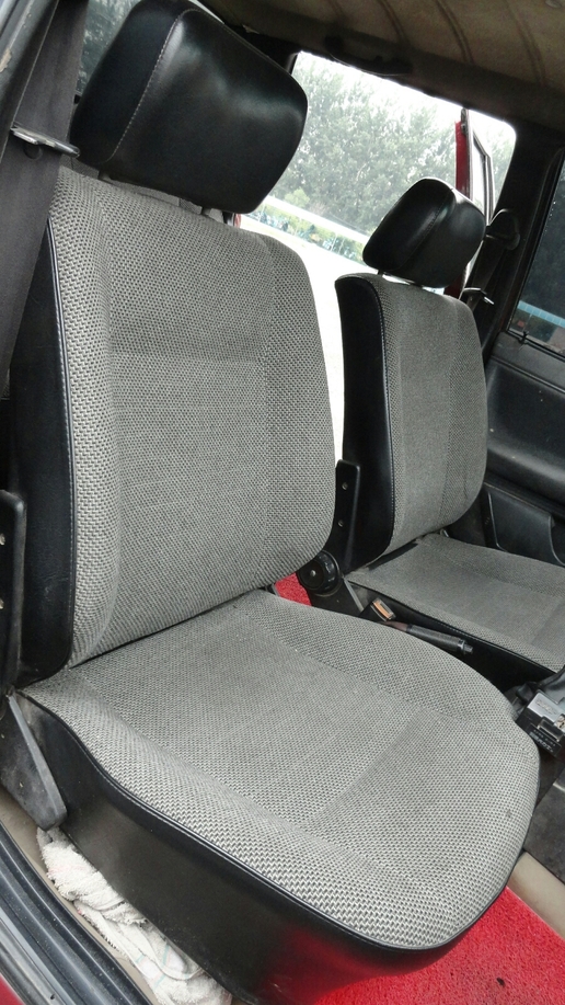 40岁人生第一辆车买哪款,40岁买了人生中的第一辆汽车