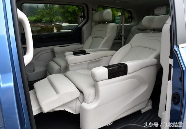国产mpv中的翘楚这车比埃尔法漂亮,国产大mpv比埃尔法漂亮配15t动力