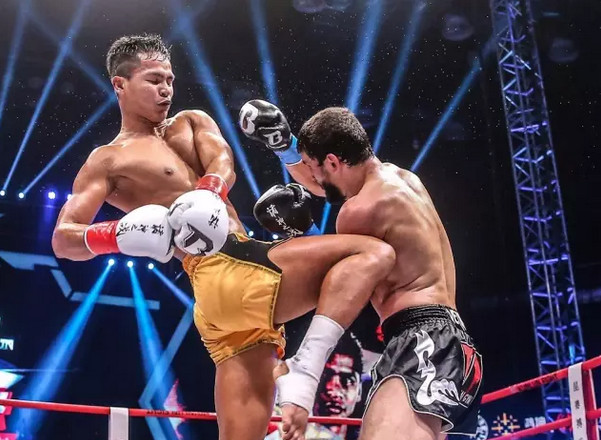 中国自由搏击第一人邱建良,邱建良铁英华最新比赛ko位宁辉