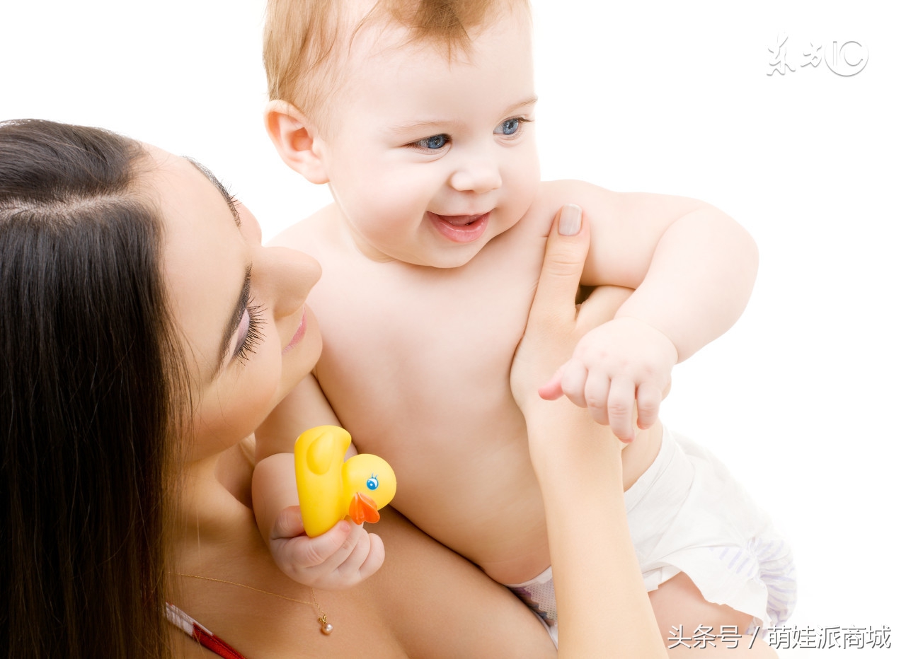 2岁宝宝喝牛奶好还是喝奶粉好,3岁宝宝喝牛奶每天喝多少合适