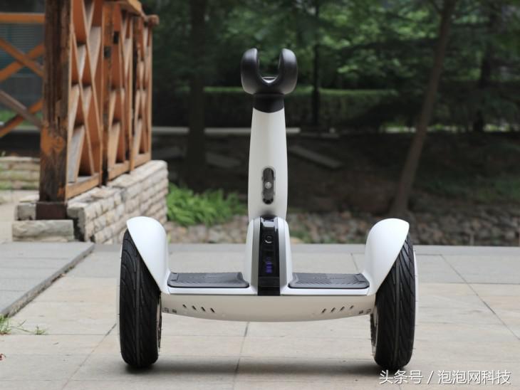 小米九号平衡车Plus体验比普通版贵3/4到底凭什么