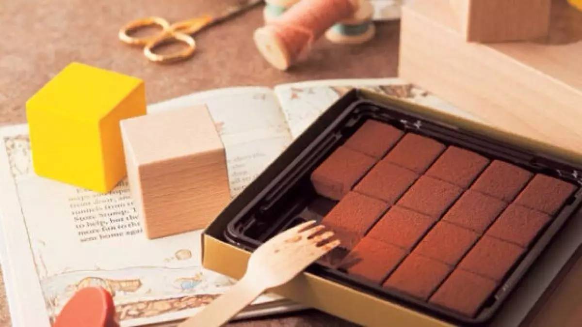 伴手礼戴什么合适,为什么旅游带伴手礼