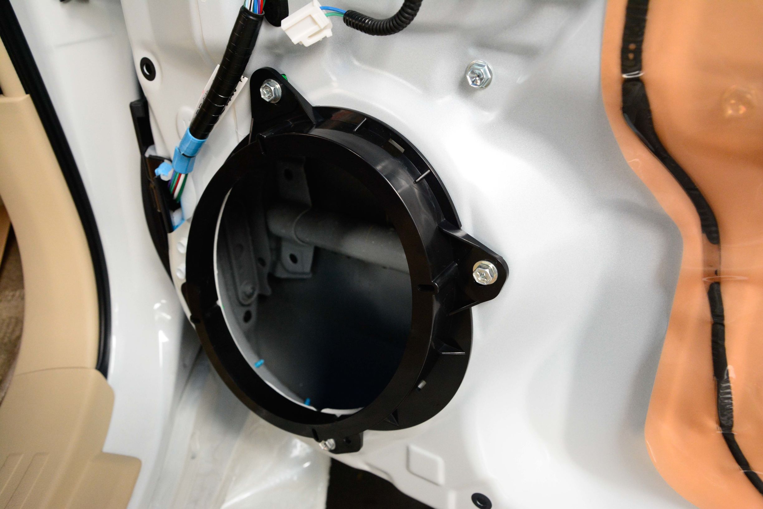 阿尔派360全景一体机普拉多,阿尔派普拉多专用音响