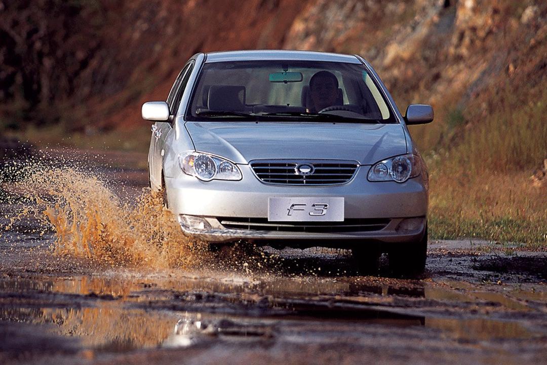 国产轿车一定不如德系车吗,10万级别国产汽车到底能不能买