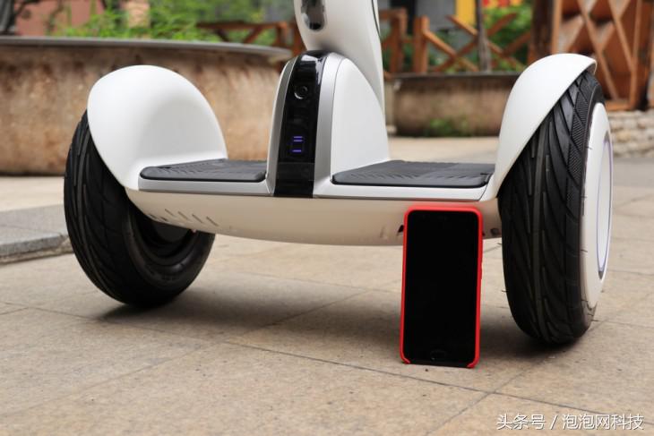 小米九号平衡车plus对比燃动版,小米九号平衡车和九号平衡车区别