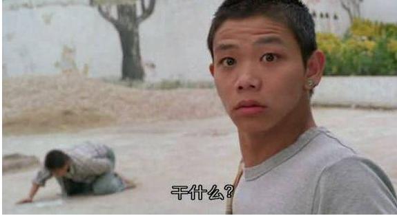 周星驰吴孟达电影少林足球,少林足球吴孟达周星驰截图
