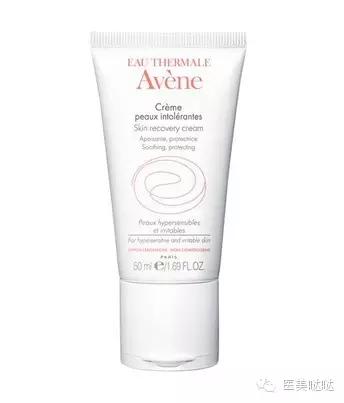 脸敏感泛红冒痘怎么解决 (春季脸干爆皮起痘)