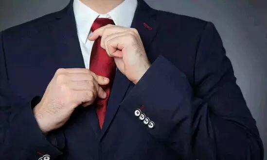 所有女明星受伤晕倒的视频,女明星大面积烧伤