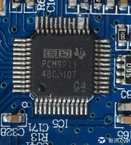 漫步者s1000比r1700有质的飞跃么,漫步者s1000需要配什么