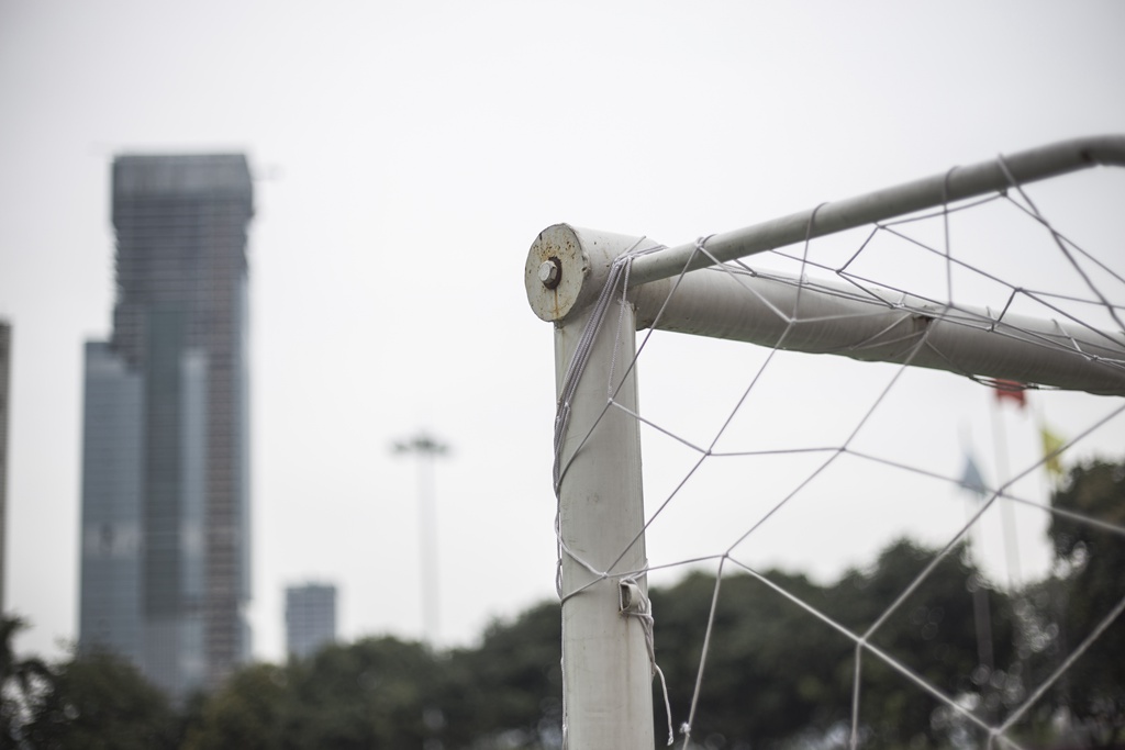 叉烧球岂容错失,FIFAONLINA3新引擎单刀球技巧探讨