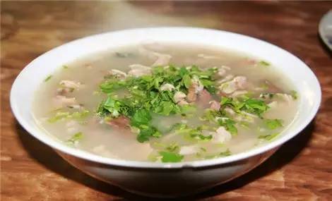 把所有美食都吃完,把所有的美食吃完