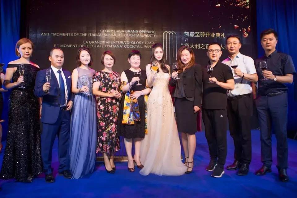 和angelababy在一起的时候,和angelababy组合的人