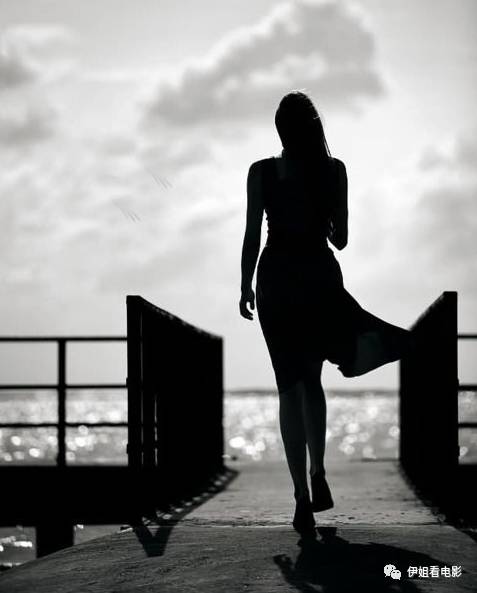 老公每月给你十几万不陪你,老公每个月给你1万但是不回家