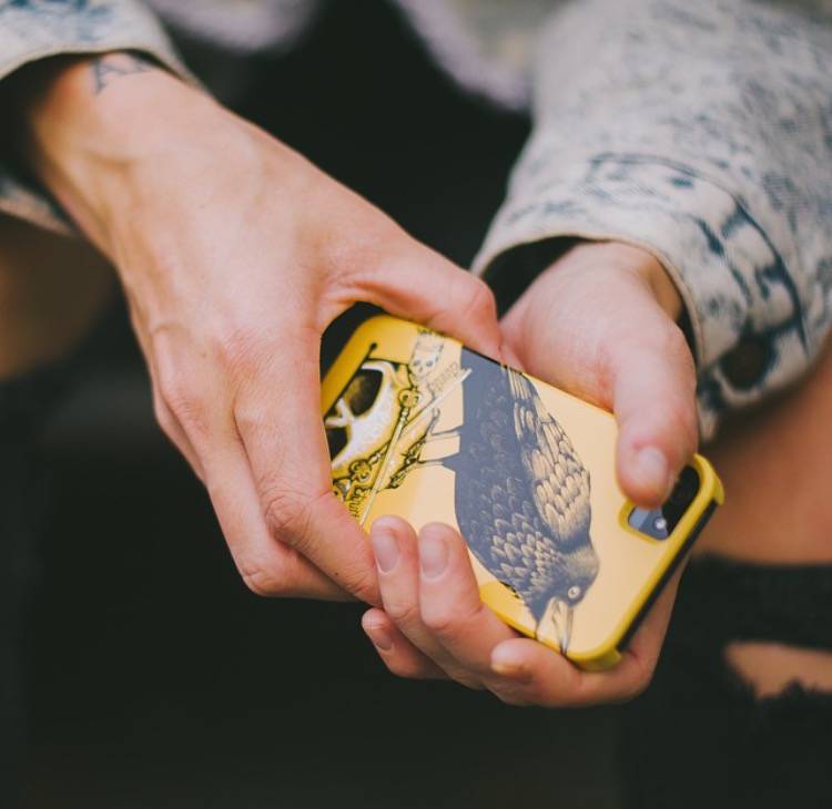 淘宝上有哪些抄袭的手机壳,山寨手机壳是正品吗