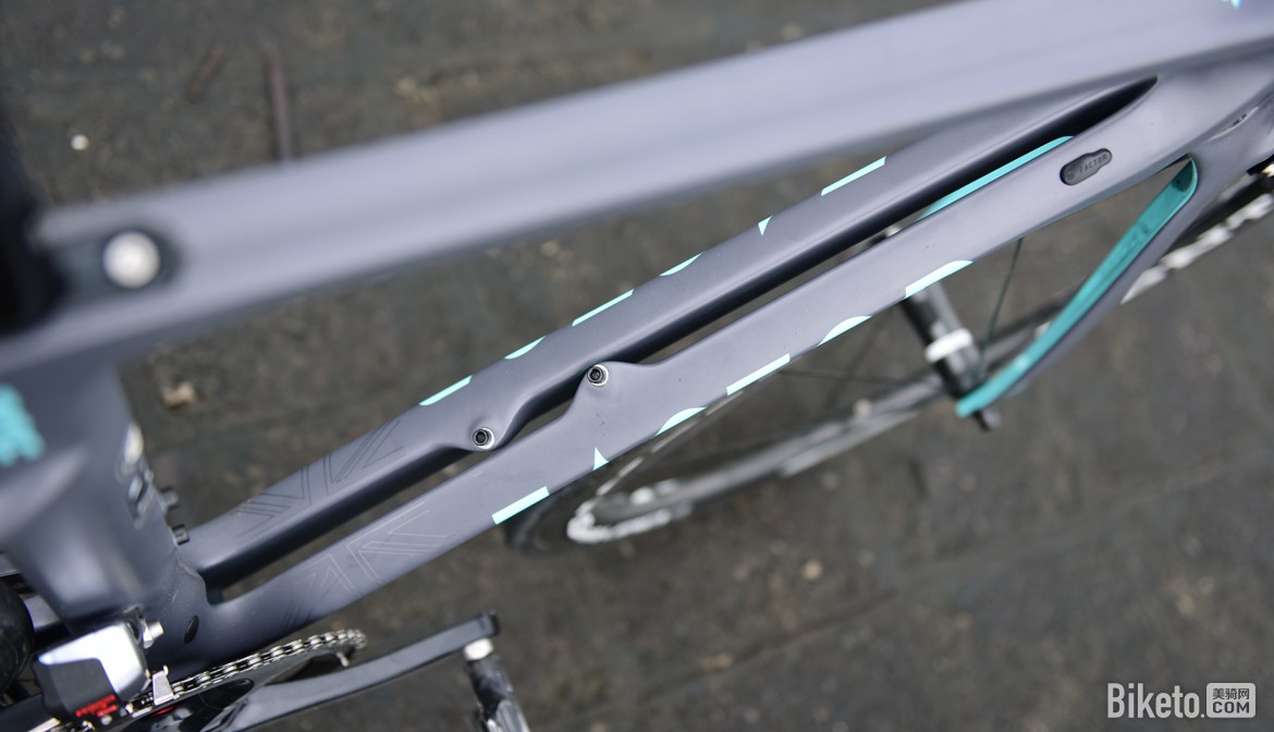 新款factorone公路车,英国elemental跑车