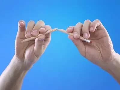 开学灾难片讲的什么,开学被说成什么灾难大片