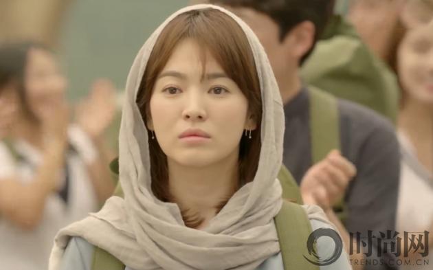 太阳的后裔宋慧乔撩汉,宋慧乔太阳的后裔同款