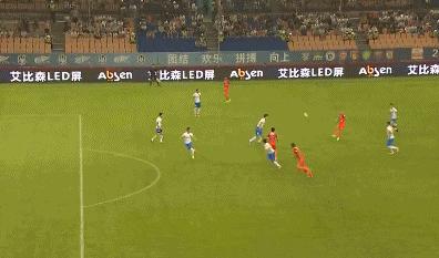 椴佽兘2-1閫嗚浆棣栬儨鎭掑ぇ,椴佽兘2:1閫嗚浆浜氭嘲