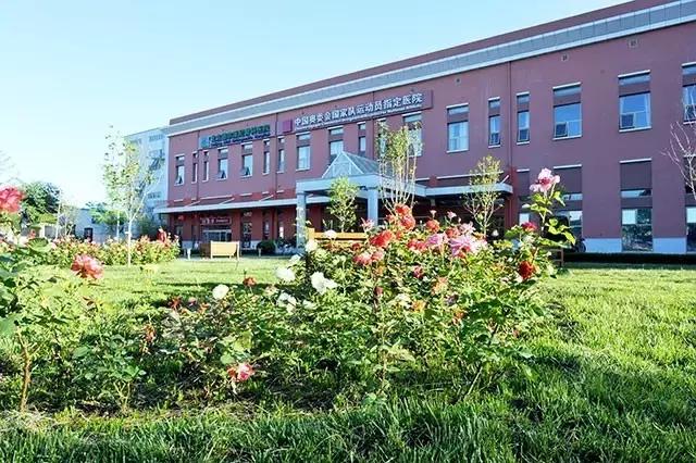 老人胯部粉碎性骨折,老人胯骨骨折最佳手术时间