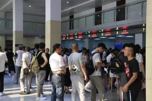 每天4万人乘车，哈尔滨东站你到底想要多火？