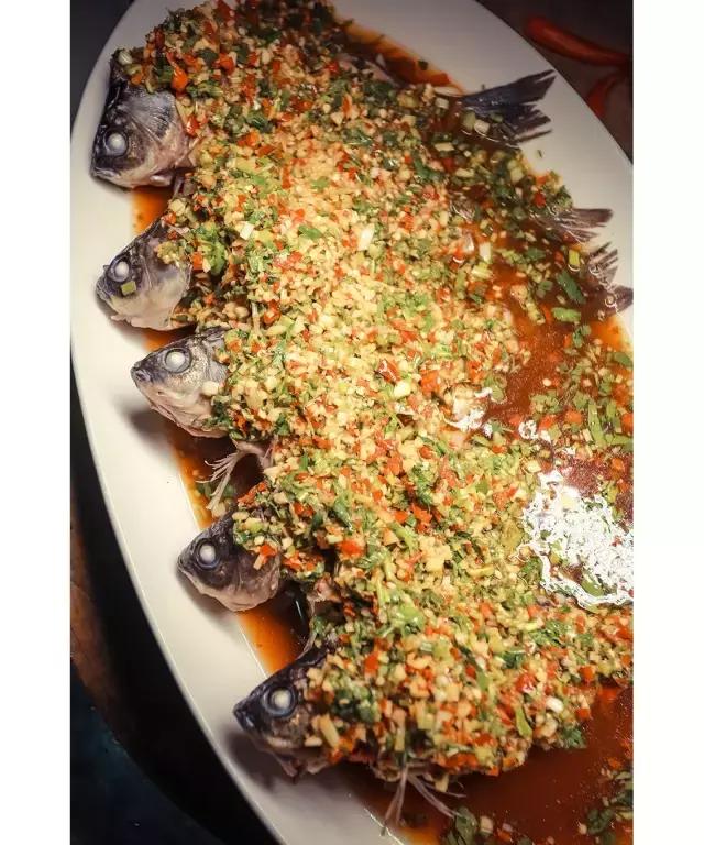 这家从长江边搬到成都的河鲜，不知收获了多少人的胃